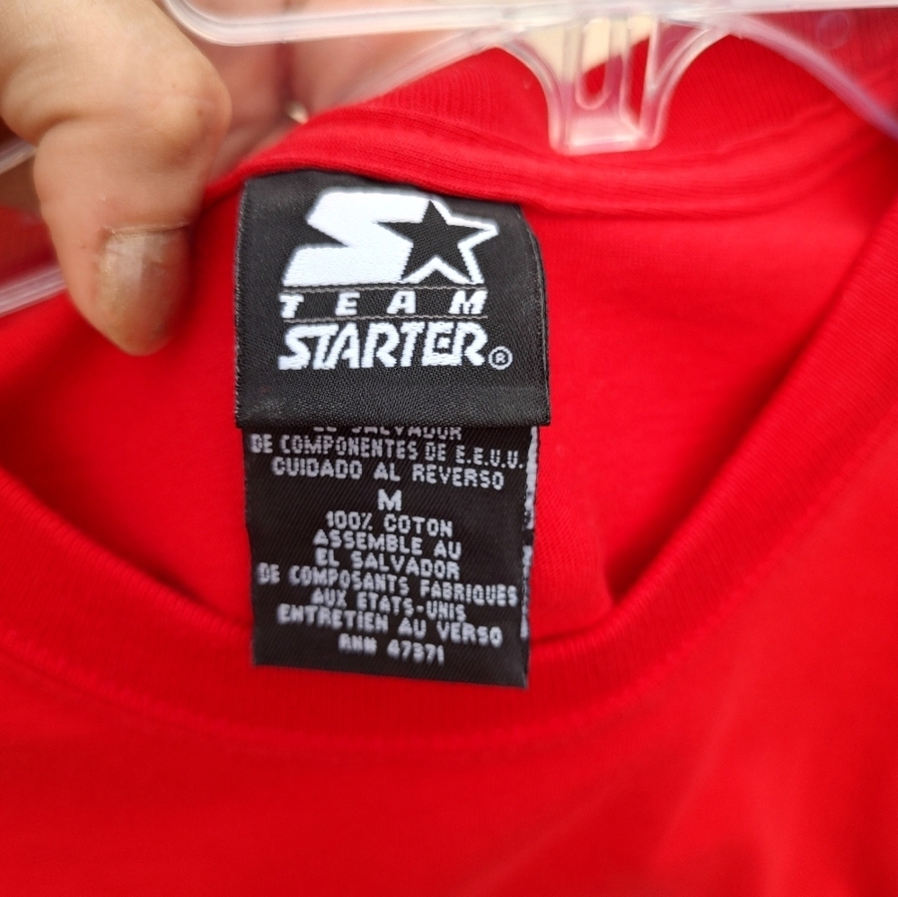 💥 3/$20 Team Starter Medium Wisconsin Badger T-Shirt! - Picture 6 of 6